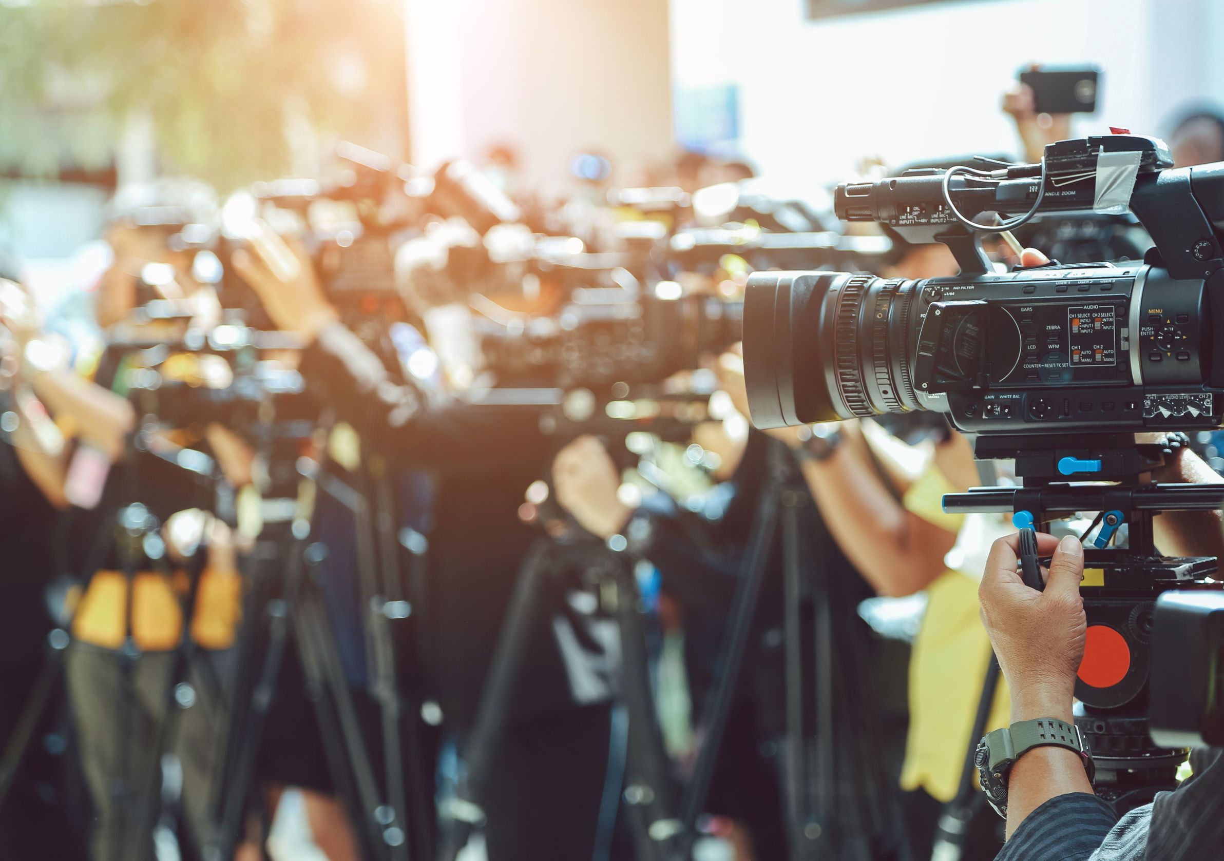 THE LOGISTICS OF A SUCCESSFUL PRESS CONFERENCE